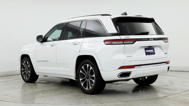 2023 Jeep Grand Cherokee Overland 2