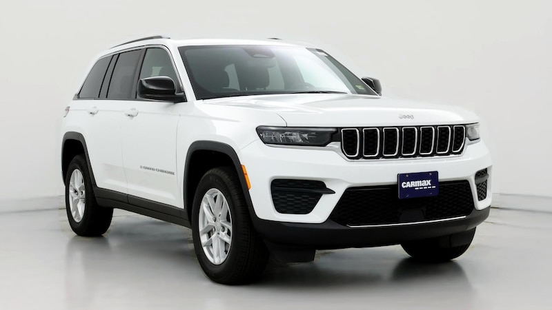 2024 Jeep Grand Cherokee Laredo Hero Image