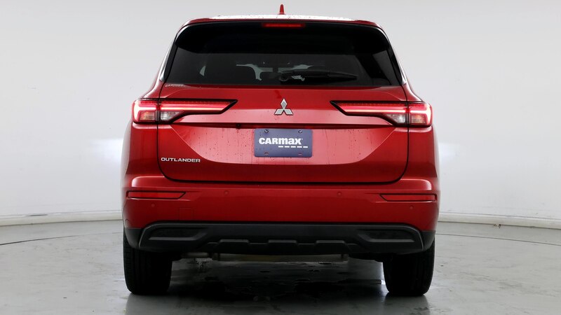 2022 Mitsubishi Outlander ES 6