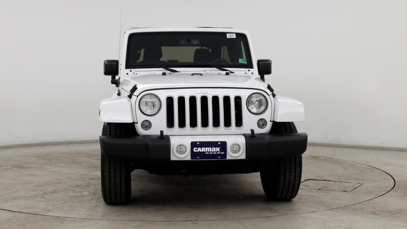 2016 Jeep Wrangler Unlimited Sahara 5