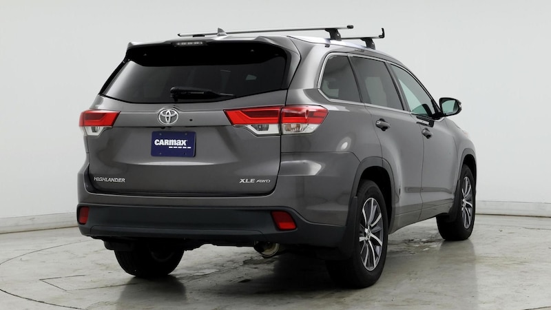 2017 Toyota Highlander XLE 8