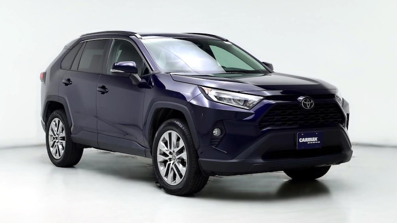 2021 Toyota RAV4 XLE Hero Image