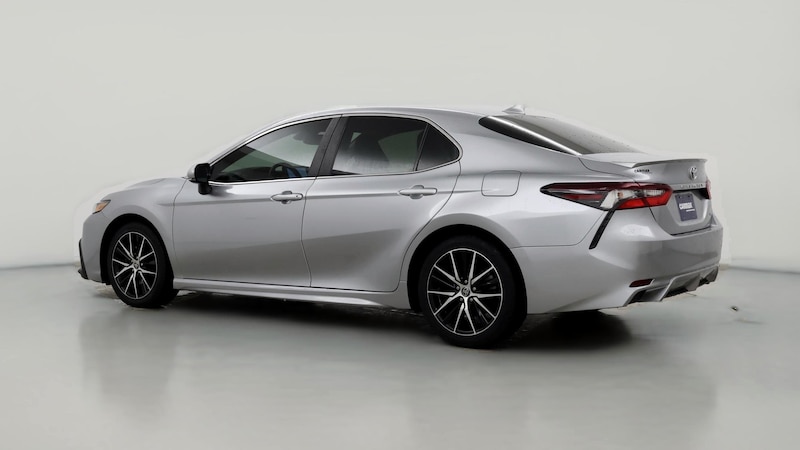 2022 Toyota Camry SE Hero Image