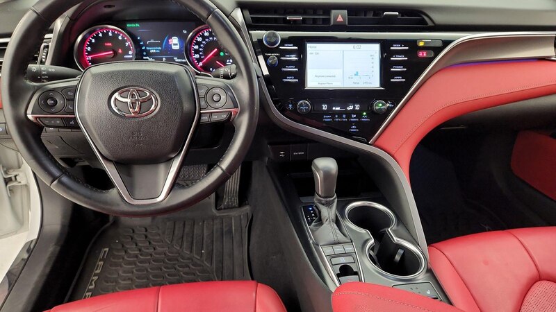 2018 Toyota Camry XSE 9