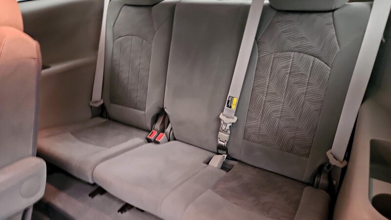 2014 Buick Enclave Convenience 19