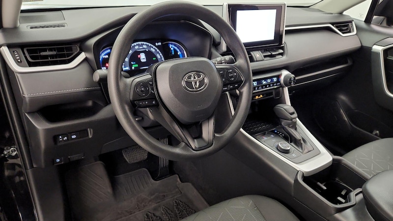 2024 Toyota RAV4 Woodland Edition 9