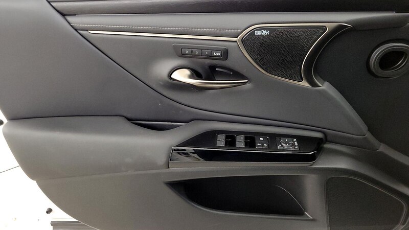 2023 Lexus ES  12