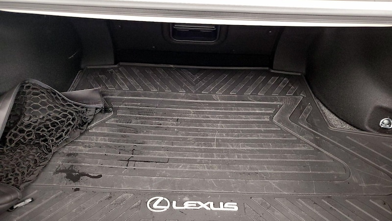 2023 Lexus ES  21