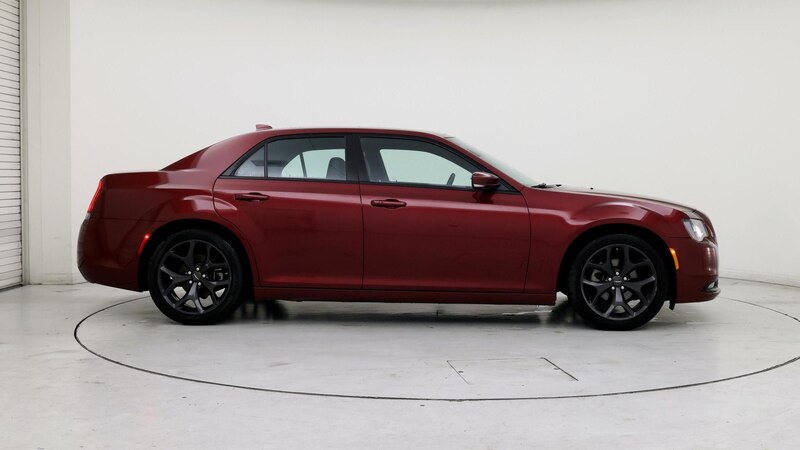 2022 Chrysler 300 S 7