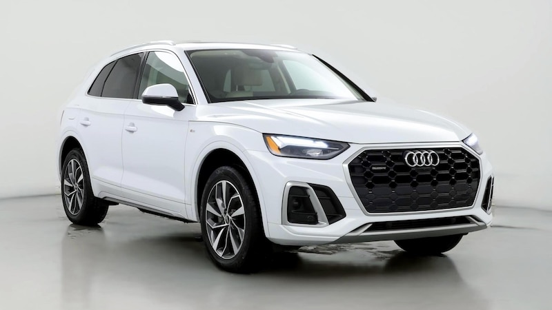 2023 Audi Q5 e Premium Plus Hero Image