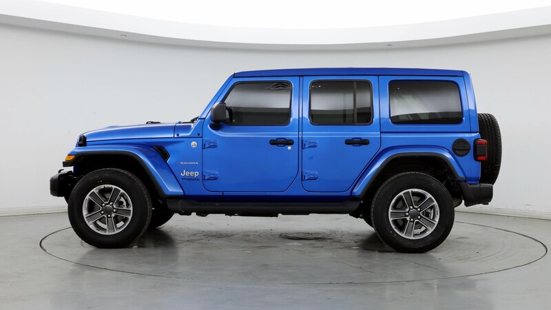 2022 Jeep Wrangler Unlimited Sahara 3