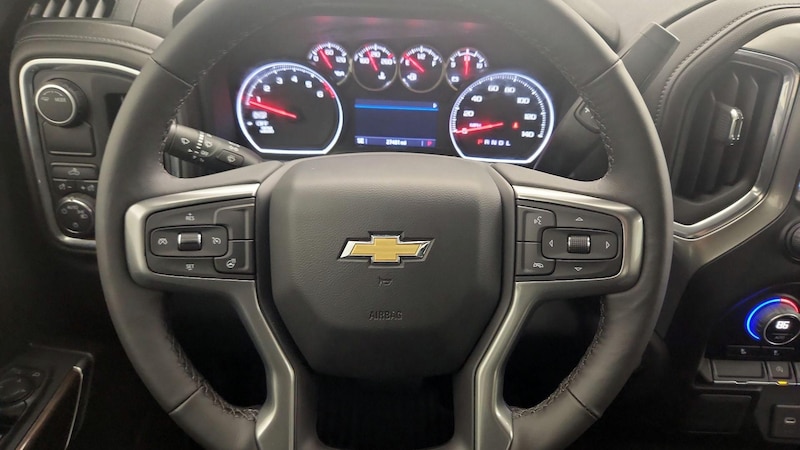 2022 Chevrolet Silverado 1500 LT 10