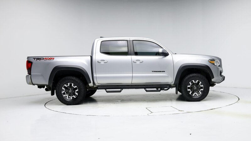 2019 Toyota Tacoma TRD Off-Road 7