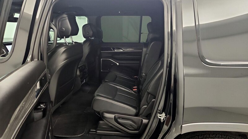 2022 Jeep Wagoneer Series II 20