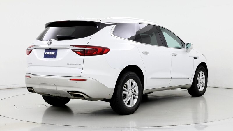 2018 Buick Enclave Essence 8