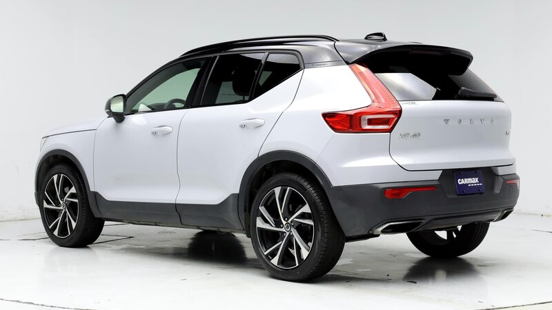 2020 Volvo XC40 T4 R-Design 2