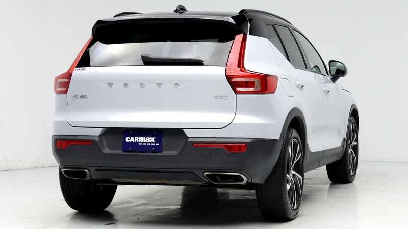 2020 Volvo XC40 T4 R-Design 8