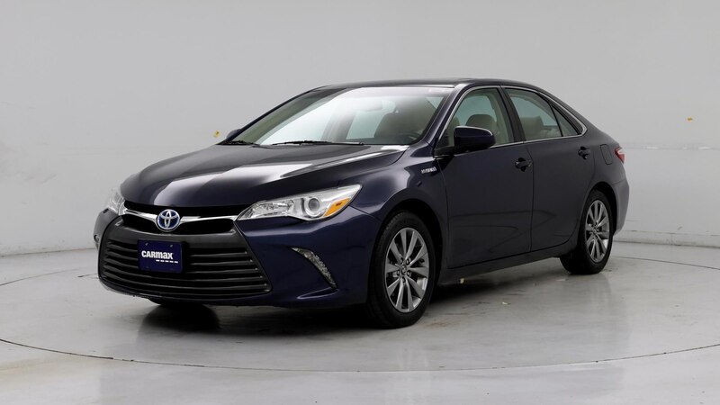 2016 Toyota Camry XLE 4