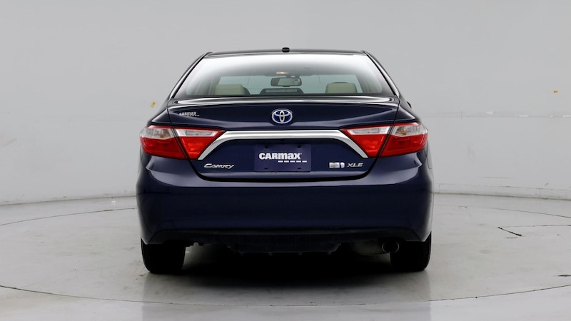 2016 Toyota Camry XLE 6