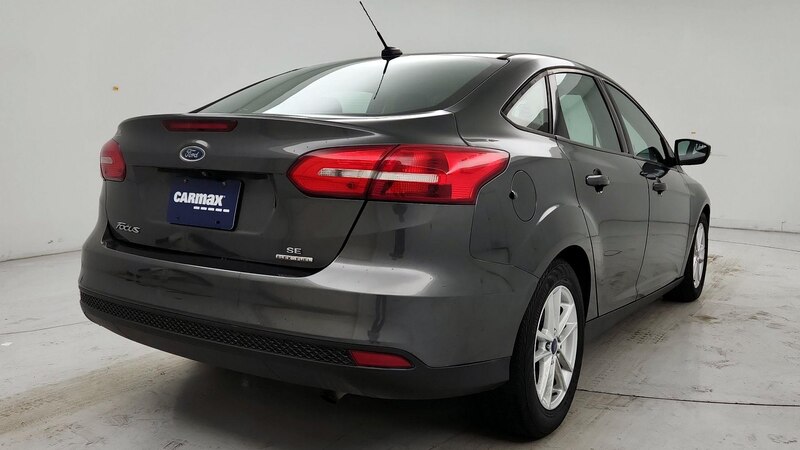 2016 Ford Focus SE 5