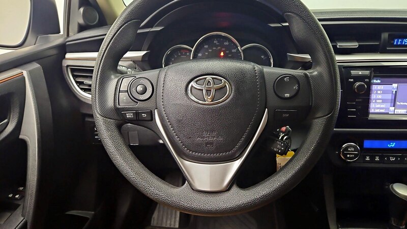2014 Toyota Corolla LE 10