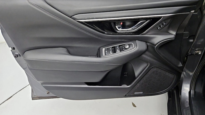 2021 Subaru Outback Limited 12