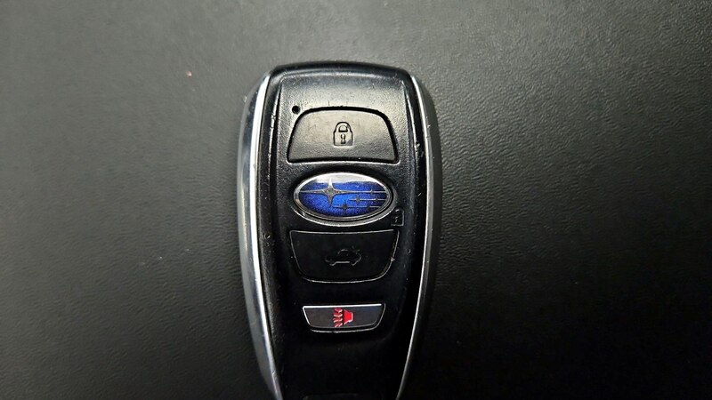2021 Subaru Outback Limited 24