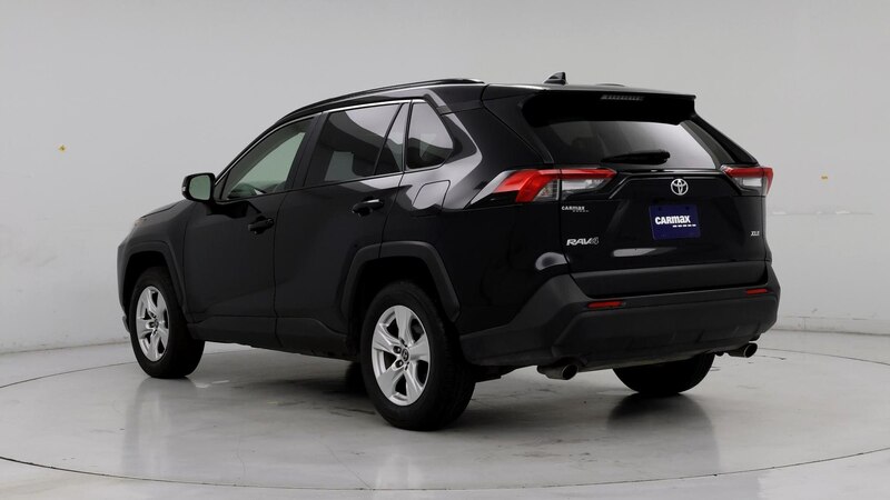 2019 Toyota RAV4 XLE 2