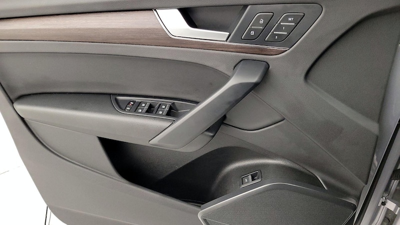 2022 Audi Q5 Premium 12