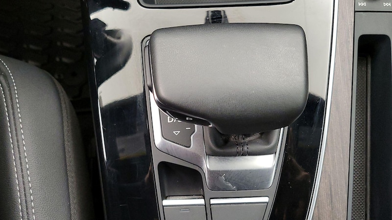 2022 Audi Q5 Premium 17