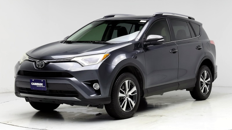 2018 Toyota RAV4 XLE 4