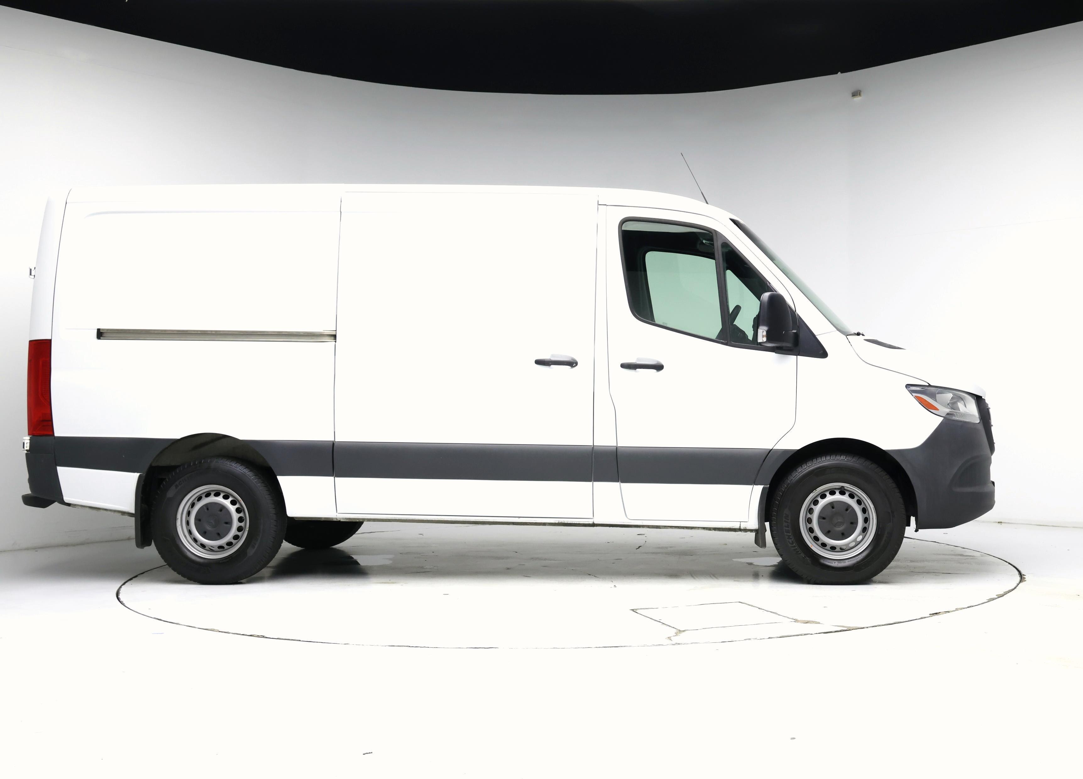 Thumbnail: 2021 Mercedes-Benz Sprinter - 7