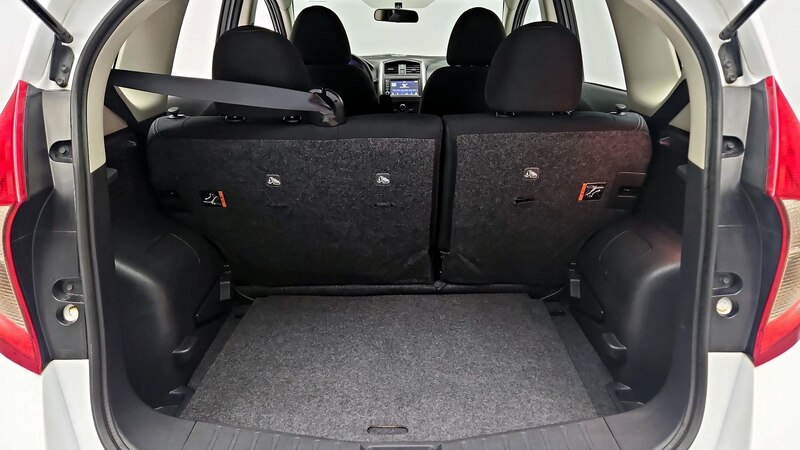 2018 Nissan Versa Note SV 20