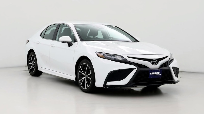 2023 Toyota Camry SE Hero Image