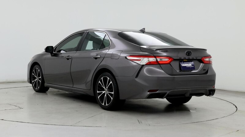 2020 Toyota Camry SE 2