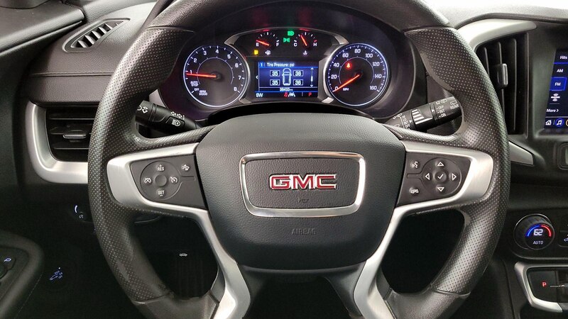 2022 GMC Terrain SLE 10