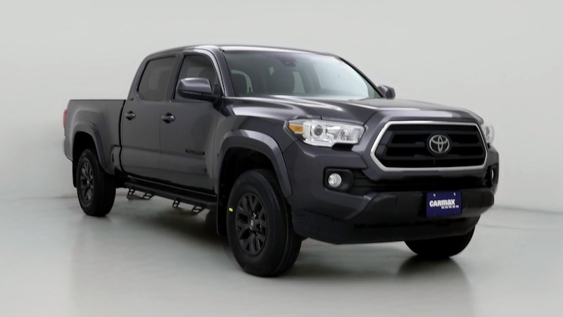 2022 Toyota Tacoma SR5 Hero Image