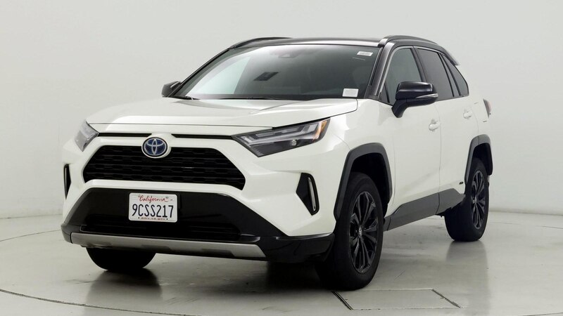 2022 Toyota RAV4 XSE 4