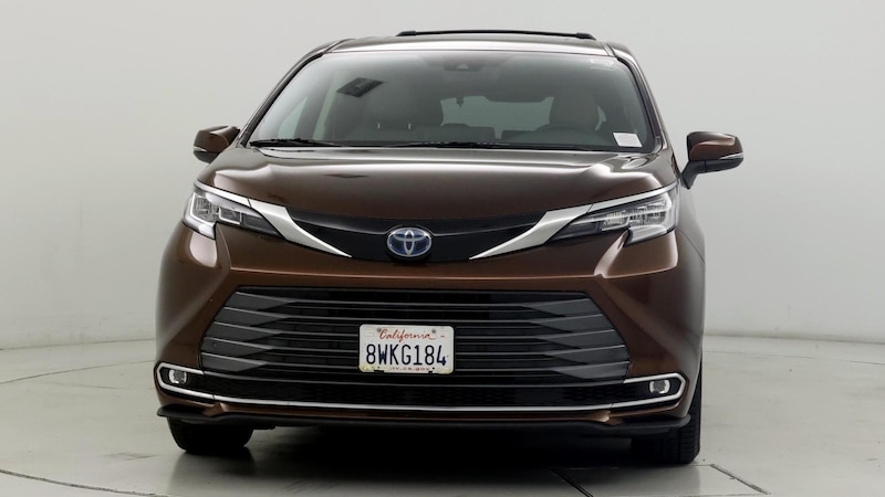 2021 Toyota Sienna Limited 5