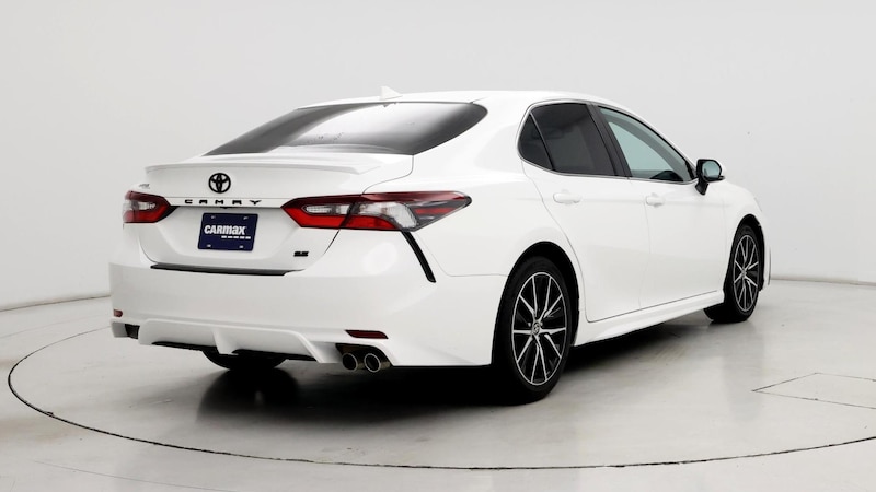 2021 Toyota Camry SE 8