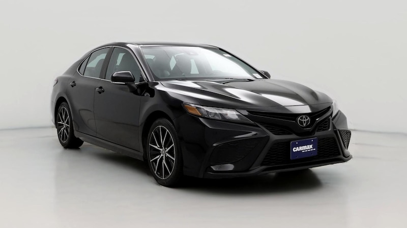 2023 Toyota Camry SE Hero Image