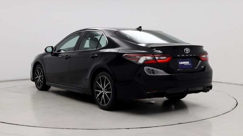 2023 Toyota Camry SE 2