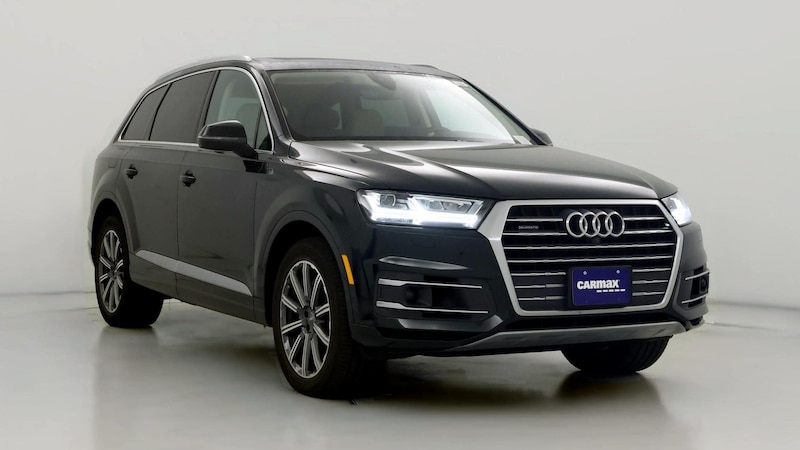 2019 Audi Q7 Prestige Hero Image