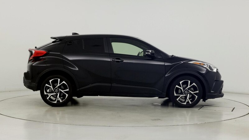 2019 Toyota C-HR XLE 7