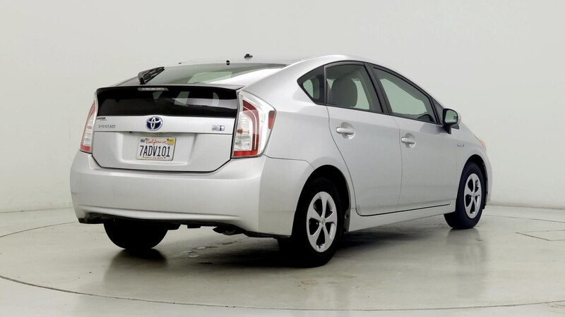 2013 Toyota Prius Two 8