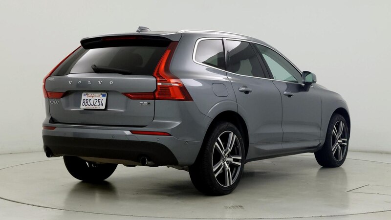 2018 Volvo XC60 T5 Momentum 8