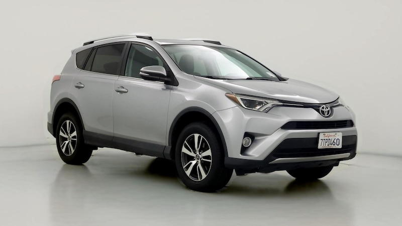 2016 Toyota RAV4 XLE Hero Image