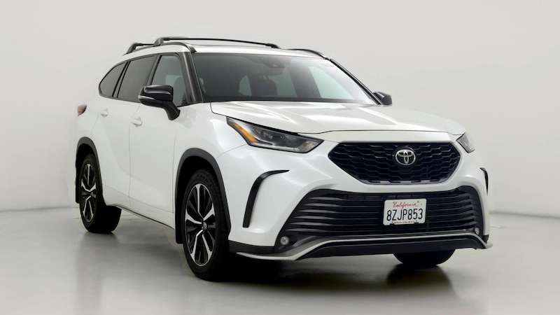 2022 Toyota Highlander XSE Hero Image