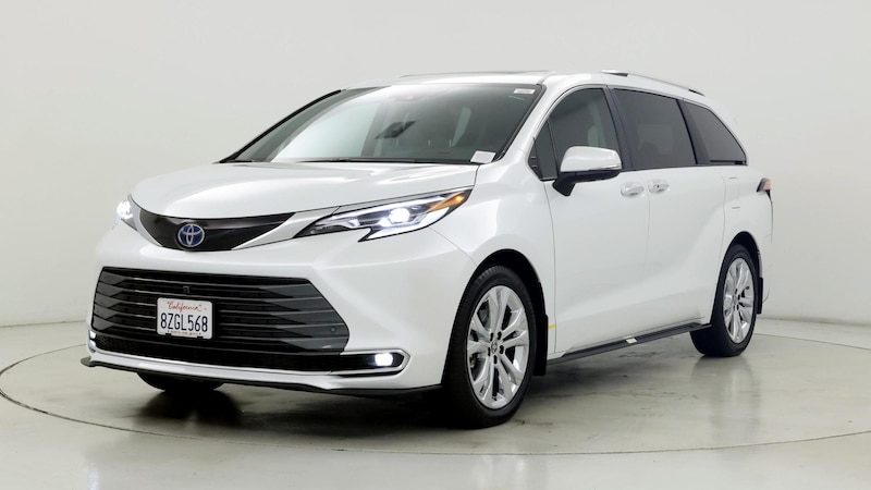 2022 Toyota Sienna Platinum 4