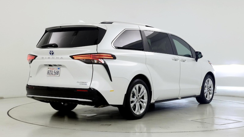 2022 Toyota Sienna Platinum 8